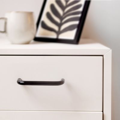 Poignée de meuble noir  entraxe 96 mm REI