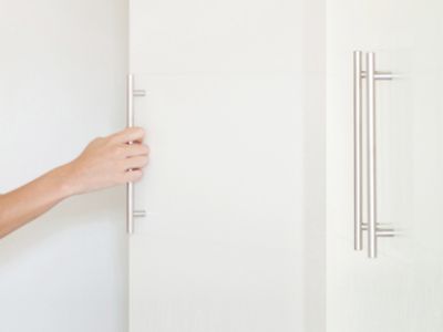 Poignée de meuble inox entraxe 128 m par 4 REI