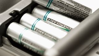 Nomenclature Pile, pile rechargeable et chargeur