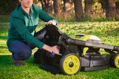 Tondeuse à batterie tractée 36 V 53 cm RY36LMXSP53A-160 - RYOBI