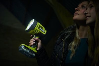 Spot LED 18V ONE+ 3000 lumens - RYOBI