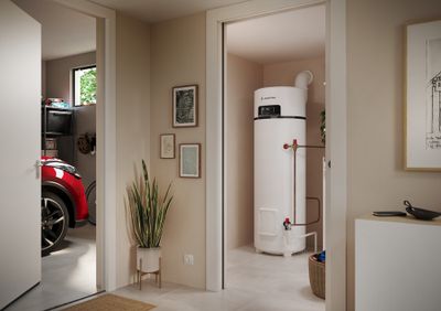 Chauffe-eau thermodynamique 250L vertical connecté Nuos Fit S2 Wifi Family - ARISTON