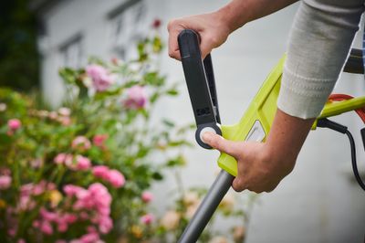 Coupe-bordure électrique 500 W diamètre 27 cm RLT5127 RYOBI