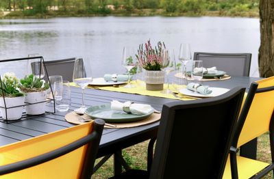 Table de jardin à rallonge ouverture manuelle CAPUCINE aluminium gris 200/300x100cm