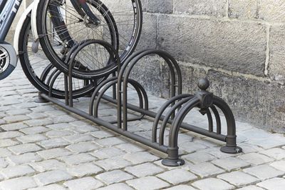 Range 5 vélos Versailles double niveau MOTTEZ