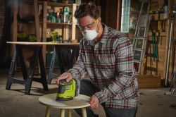 Kit Ponceuse Triangulaire Ryobi 18V ONE+ Avec Batterie Lithium+ 4Ah Et Chargeur - Neuf