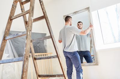 Fixation ou remplacement d'un miroir entre 15kg et 25kg