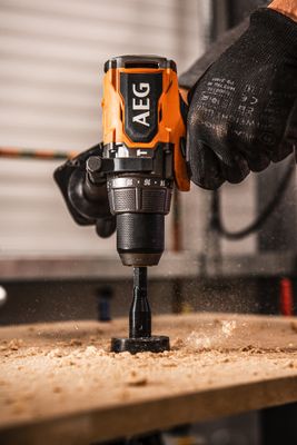 Perceuse à percussion sans fil 18 V BSB18BL2-0 (Brushless, Solo) - AEG